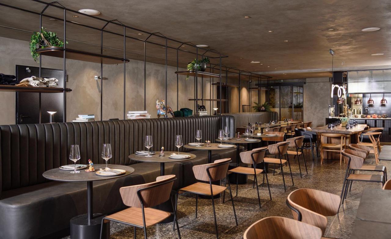 Onoma Hotel เทสซาโลนิกิ ภายนอก รูปภาพ Restaurant interior