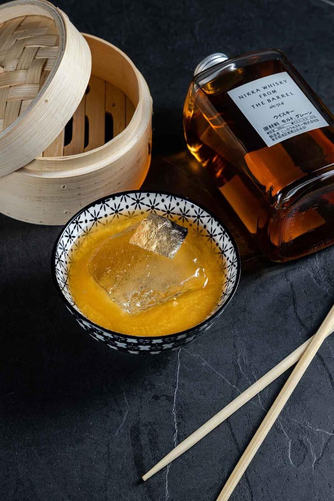 Onoma Hotel เทสซาโลนิกิ ภายนอก รูปภาพ A bowl of Chinese tea with ice
