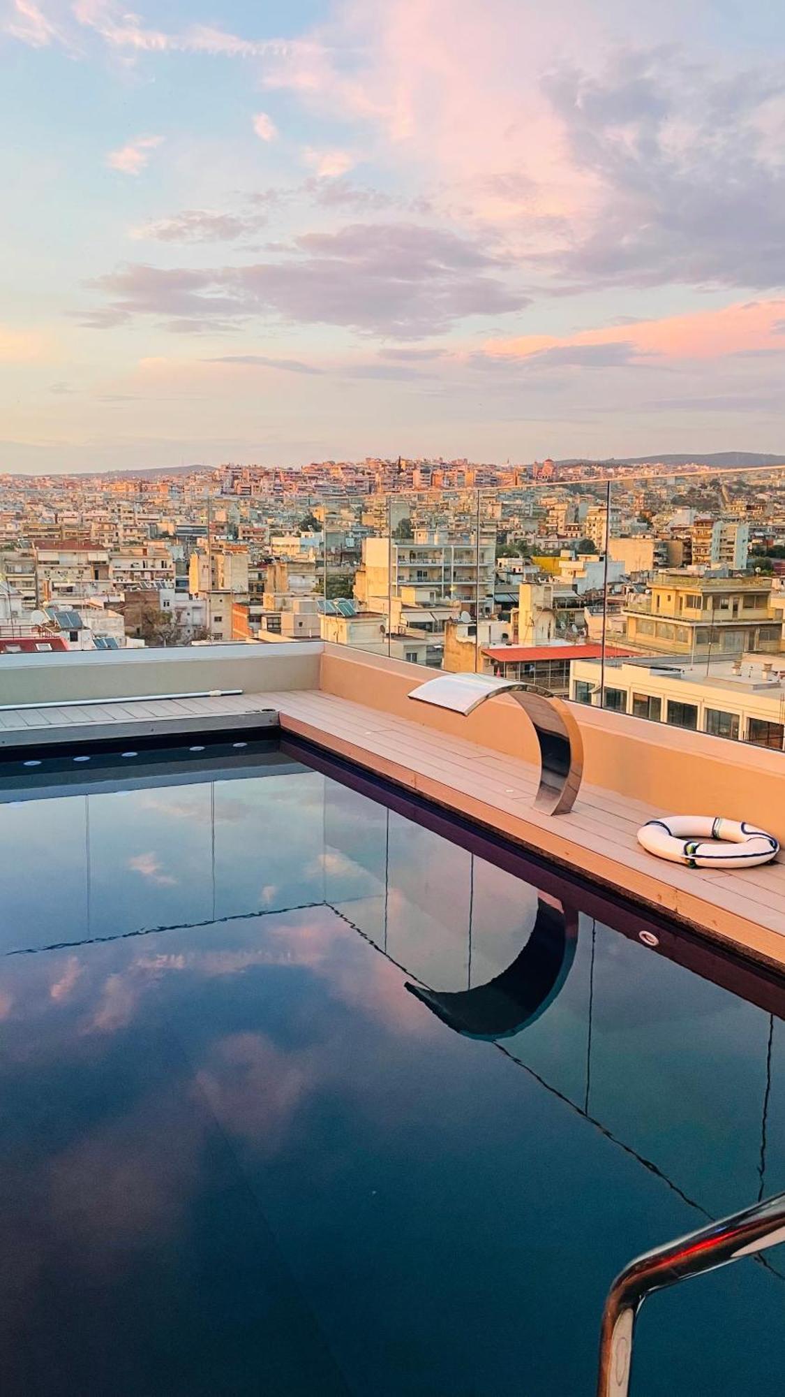 Onoma Hotel เทสซาโลนิกิ ภายนอก รูปภาพ View from the rooftop
